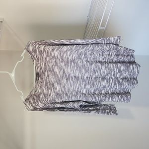 Light weight sweater